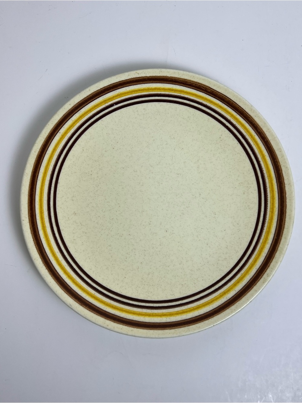 VTG Sundance Anchor Hocking Dinner Plate Ironstone USA Browns Yellows MCM